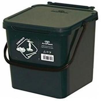 Cubo de Polipropileno con Manija y Cubierta, Color Verde, 7 Lt, Dimensiones 225x240x205 Mm