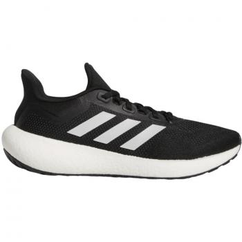 Zapatillas de running Adidas Pureboost para hombre en color negro.