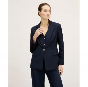 Blazer de mujer con cuello lanza y cierre de botón