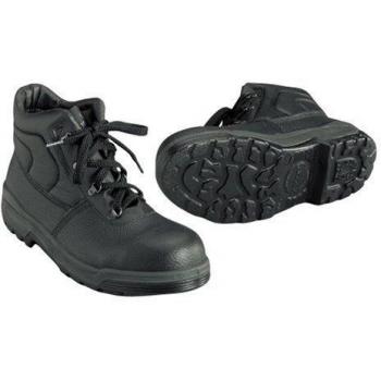 Scan Dual Density Chucka Boot Black Size 9