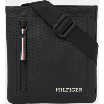 Bandolera plana mediana de hombre en negro con acabado en piqué Tommy Hilfiger