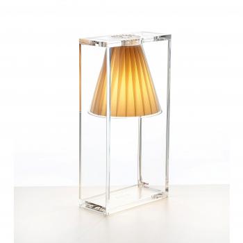 Lámpara de mesa Kartell Light-Air con pantalla de tejido beige