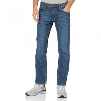Wrangler Authentic Straight Regular Fit Jeans