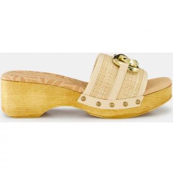 Sandalias de tacón Mustang Elois Beige con detalle de pala efecto rafia y diseño tipo zueco