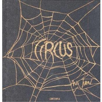 Circus contempla