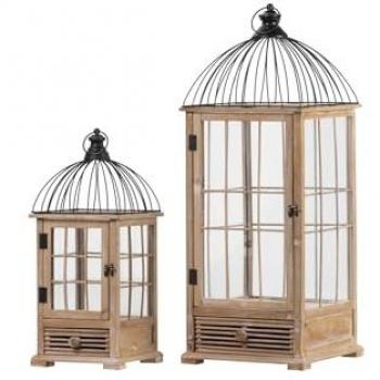 Faroles Antique Adda Home para Decoración de Interiores, Set de 2 faroles natural de madera, dimensiones 30x30x80 cm y 22x22x53 cm, materiales: Madera/Metal/Cristal
