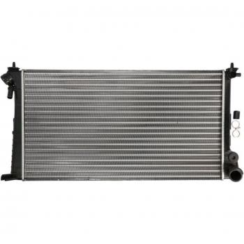 Radiador de refrigeración del motor NISSENS 61315, compatible con vehículos específicos, fabricado en aluminio y plástico, con alta eficiencia térmica, diseño optimizado para flujo de aire, fácil instalación y durabilidad garantizada