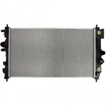 Radiador NISSENS 630724 para refrigeración del motor, compatible con vehículos, fabricado en aluminio y plástico, diseño de alta eficiencia térmica, fácil instalación, adecuado para sistemas de refrigeración automotriz