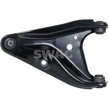 Control arm SWAG 28 10 8899 - Barra oscilante de suspensión de ruedas, fabricada en materiales de alta calidad, diseñada para un ajuste preciso y rendimiento óptimo en vehículos, incluye bujes y es compatible con diversas marcas