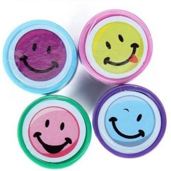 SODIAL(R) 4pcs Tinta de Stamper Arte Artesania Sellos de Sonrientes Caras