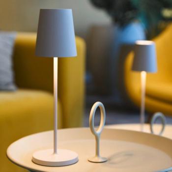 Lámpara LED recargable Vinolina Two, beige, aluminio, Ø 11 cm, 2W, 190lm, IP65