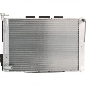Radiador de refrigeración del motor Nissens 64660