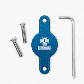 Soporte Muc-Off Secure Tag para Localizador Apple AirTag al Portabidón Azul