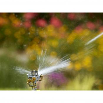 Irrigador Sectorial con Base Rueda, 1000 Litros/H, Presión 3 Bar, Cromado, Alcance 30 m²