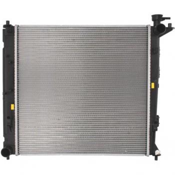 Radiador de refrigeración del motor NISSENS 66762, compatible con múltiples modelos de vehículos, fabricado en aluminio y plástico, con una capacidad óptima de enfriamiento, diseño eficiente para mejorar el rendimiento del motor y fácil instalació