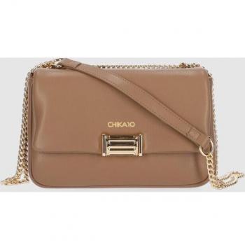 Chika10 Bandolera CM6546 para Mujer en Color Camel con Solapa