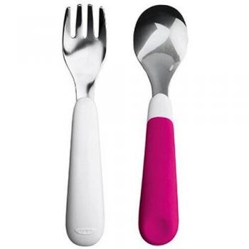 OXO Tot - Set de cubiertos, color fucsia