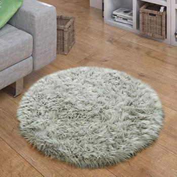 Alfombra Salón Mullida Diseño Piel Sintética 60 cm Redonda Gris con Cojines Corazón en Diferentes Formas