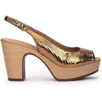 Sandalias de tacón de piel metalizada en color bronce modelo LA VALETA