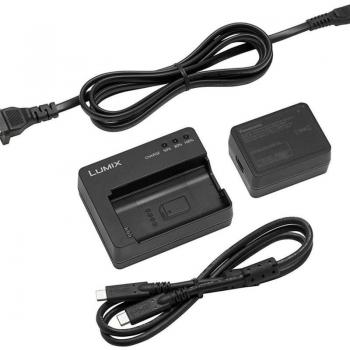 Panasonic DMW-BTC14 Battery Charger for LUMIX S Battery Pack DMW-BLJ31