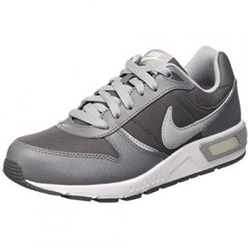 Nike Nightgazer (GS), Zapatillas de Running Para Niños, Gris / Blanco (Cl Grey / Wlf Gry-Drk Gry-White), 38 EU