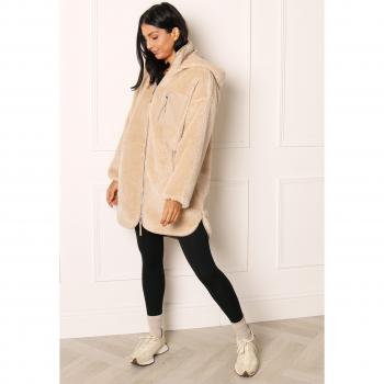 Sascha Sherpa Jacket in Cuban Sand for XS/S - Cozy Winter Essential