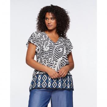 Top de mujer Fiorella Rubino con estampado étnico y escote de pico