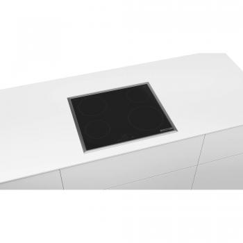 Placa cerámica Bosch PKE645BB2E con 4 zonas de cocción, control táctil, superficie de cristal vitrocerámico, función de temporizador y indicador de calor residual