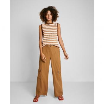 Pantalón cargo de lino para mujer con detalles en los bolsillos