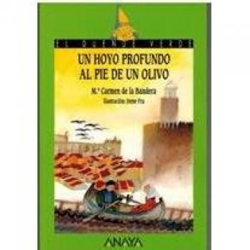 Un hoyo profundo al pie de un Olivo