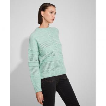 Jersey Naëlle con bordado suizo y cuello perkins para mujer