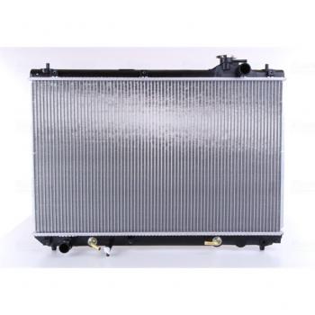 Radiador NISSENS 64659, Refrigeración del Motor, tipo de radiador para vehículos, diseñado para optimizar la temperatura del motor y prevenir el sobrecalentamiento