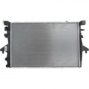 Radiador de refrigeración del motor DENSO DRM32039, tipo: radiador, características: diseño optimizado para un enfriamiento eficiente, fabricado con materiales de alta calidad para mayor durabilidad, compatible con múltiples modelos de vehículos,