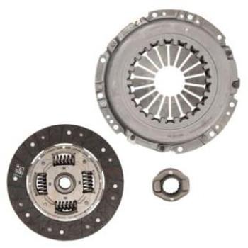 Kit de embrague Aisin KN-082, incluye disco de embrague, plato de presión y rodamiento de empuje, diseñado para ofrecer un rendimiento óptimo en vehículos específicos