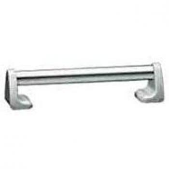 Legrand P17 Tempra 12-Module Cabinet Handle Rail - 057738