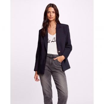 Blazer de mujer entallada con cierre de botón