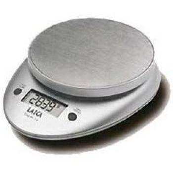 Balanza de cocina en acero inxidable Laica BX9300 pesa máximo 3 kg.
