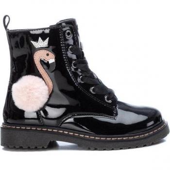 Botín Xti Kids Charol Negro Flamenco Pompón