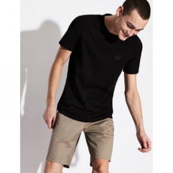 Camiseta Armani Exchange para hombre de manga corta en color negro