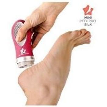Cascade Bathing Mini Pedi Pro Silk - Quita callos Electrico, Cabezal Giratorio, 2 Velocidades, Disco Pulidor