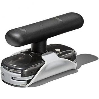 Abridor de tarros OXO Good Grips con base antideslizante y diseño rotativo
