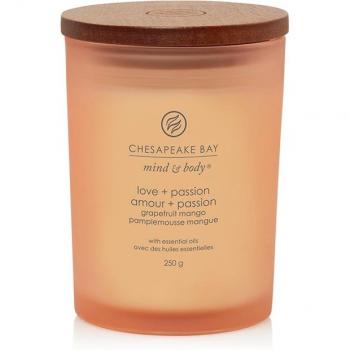 Chesapeake Bay Medium Jar Candle - Love & Passion (Grapefruit Mango)
