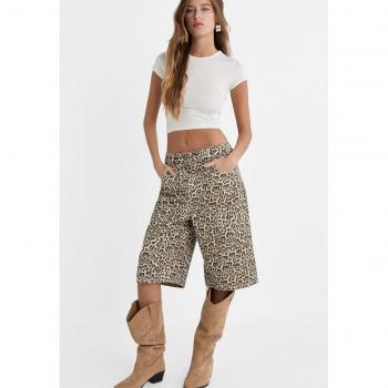 Stradivarius Baggy Leopard Print Bermuda Shorts in Caramel (Size 12 and Size 16)