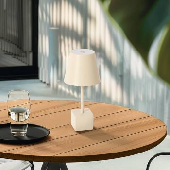 Lámpara de mesa LED recargable Janea CUBE, beige, metal con regulador táctil