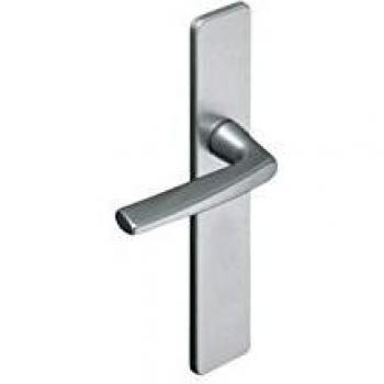 Juego de puerta Riviera Vachette 90 mm, distancia central 195 mm, acabado champagne, llave I