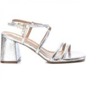 Sandalia de mujer Xti 142351 Plata con hebilla