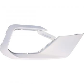 Parachoques delantero BLIC 6502-07-2567994P con rejilla de ventilación integrada, diseño específico para vehículo, fabricado en material plástico de alta resistencia, color negro, compatible con modelos seleccionados