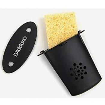 D'Addario Planet Waves Acoustic Guitar Humidifier with Sound Hole Installation