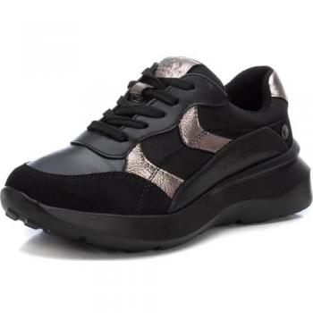 ZAPATILLA DE MUJER XTI 143363 NEGRO CORDÓN - Zapatillas deportivas de mujer con cordones y suela de goma, color negro, talla 38