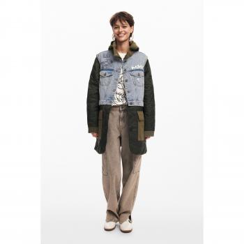 Chubasquero Desigual Budapest Mickey - Parka de mujer híbrida con capucha, diseño exclusivo de Mickey Mouse, material impermeable, forro interior cálido, cierre frontal con cremallera y botones, bolsillos laterales con